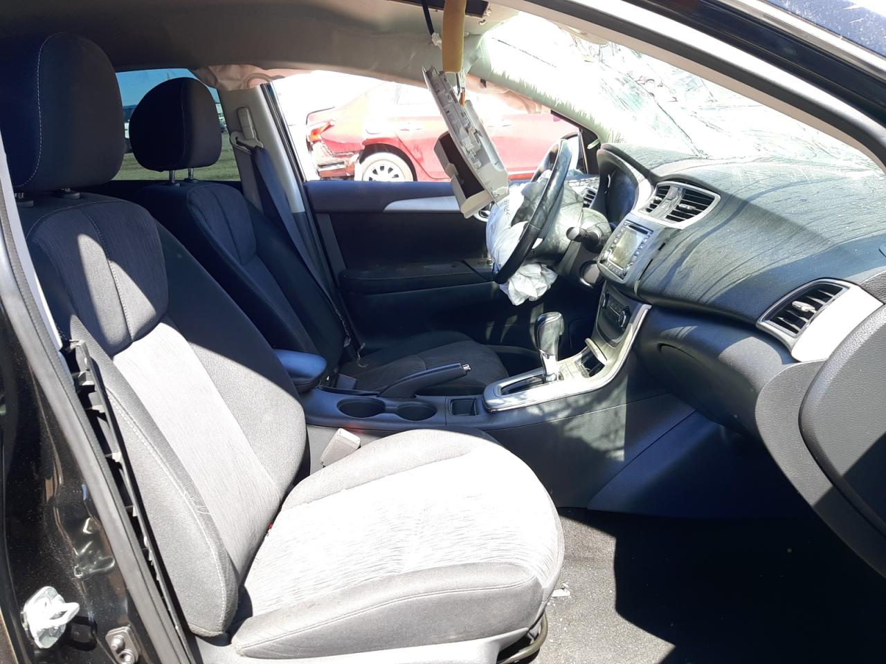 Photo 5 from auction – 2015 NISSAN SENTRA S with VIN 3N1AB7AP0FL671167