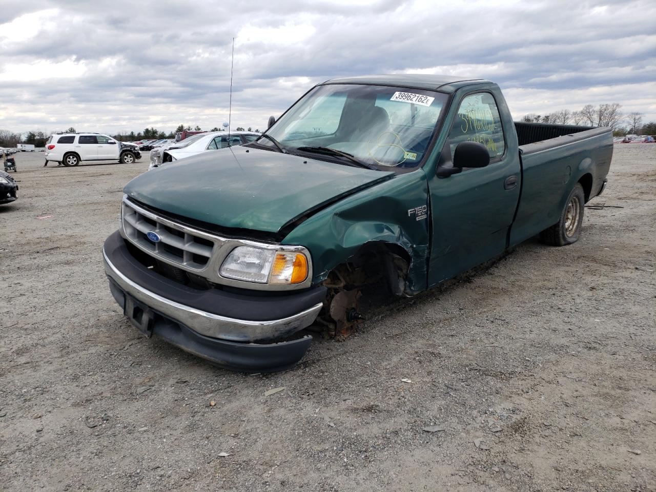 Photo 9 from auction – 2000 FORD F150 with VIN 1FTRF17L9YNA87729