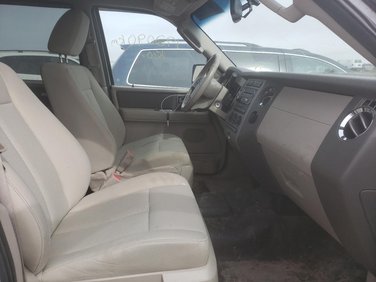 Zdjęcie 5 z aukcji – 2010 FORD EXPEDITION z VIN 1FMJU1G53AEB44500