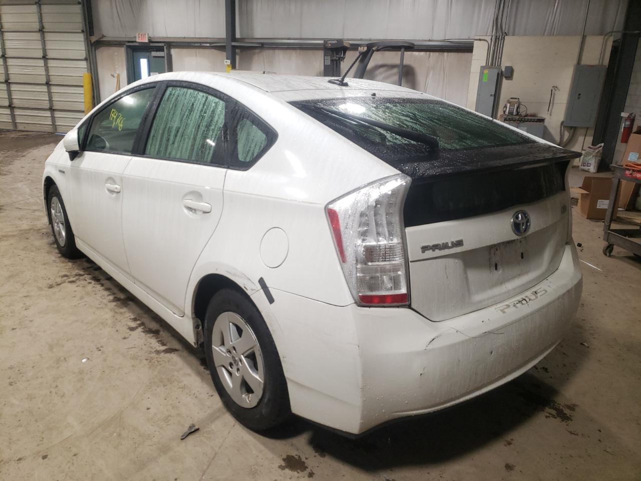 Photo 3 from auction – 2010 TOYOTA PRIUS with VIN JTDKN3DUXA0129048