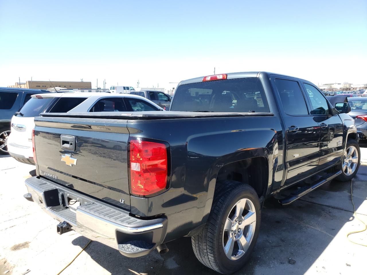 Photo 4 from auction – 2018 CHEVROLET SILVERADO with VIN 3GCPCREC7JG127709