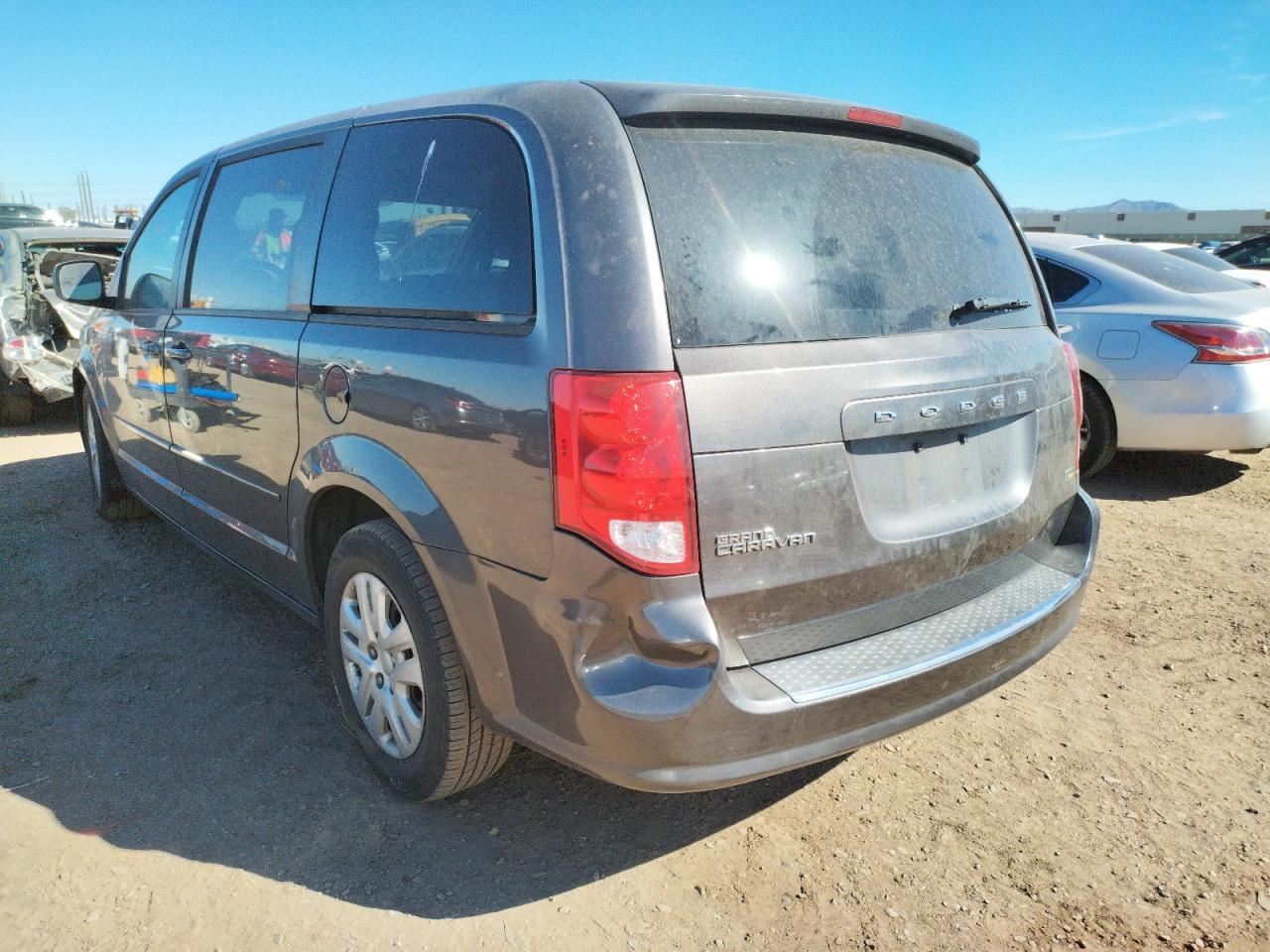 Photo 3 from auction – 2016 DODGE GRAND CARA with VIN 2C4RDGBG6GR191793
