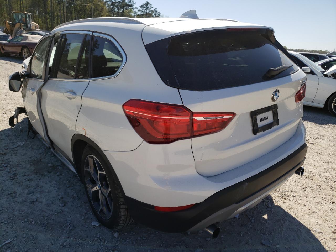 Photo 3 from auction – 2016 BMW X1 XDRIVE2 with VIN WBXHT3C37GP887408