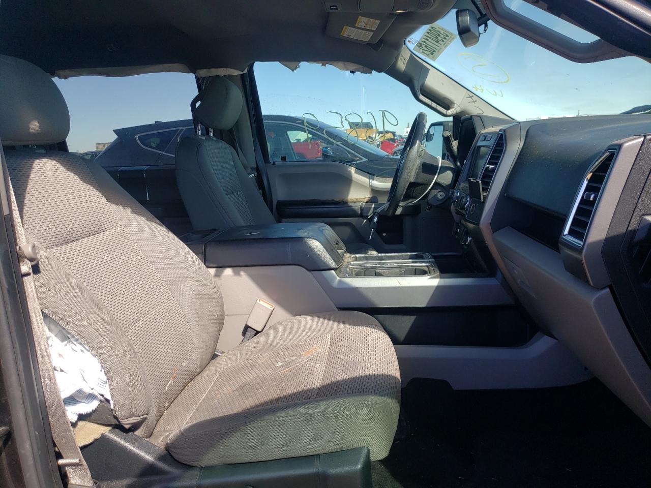 Photo 5 from auction – 2015 FORD F150 SUPER with VIN 1FTEW1CP2FKE08256