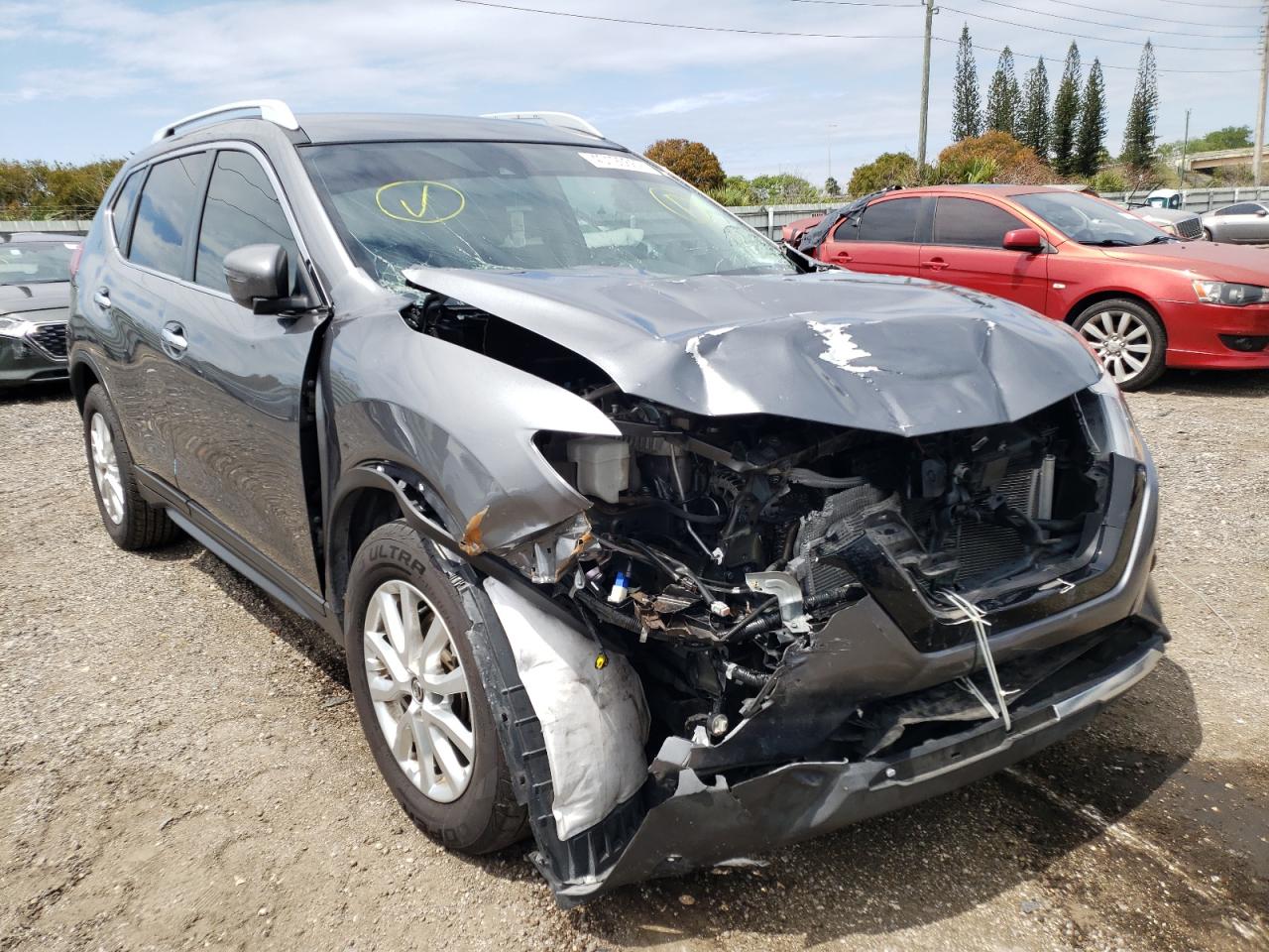 NISSAN ROGUE S 2019 with VIN 5N1AT2MT5KC827730 - Photo from auction