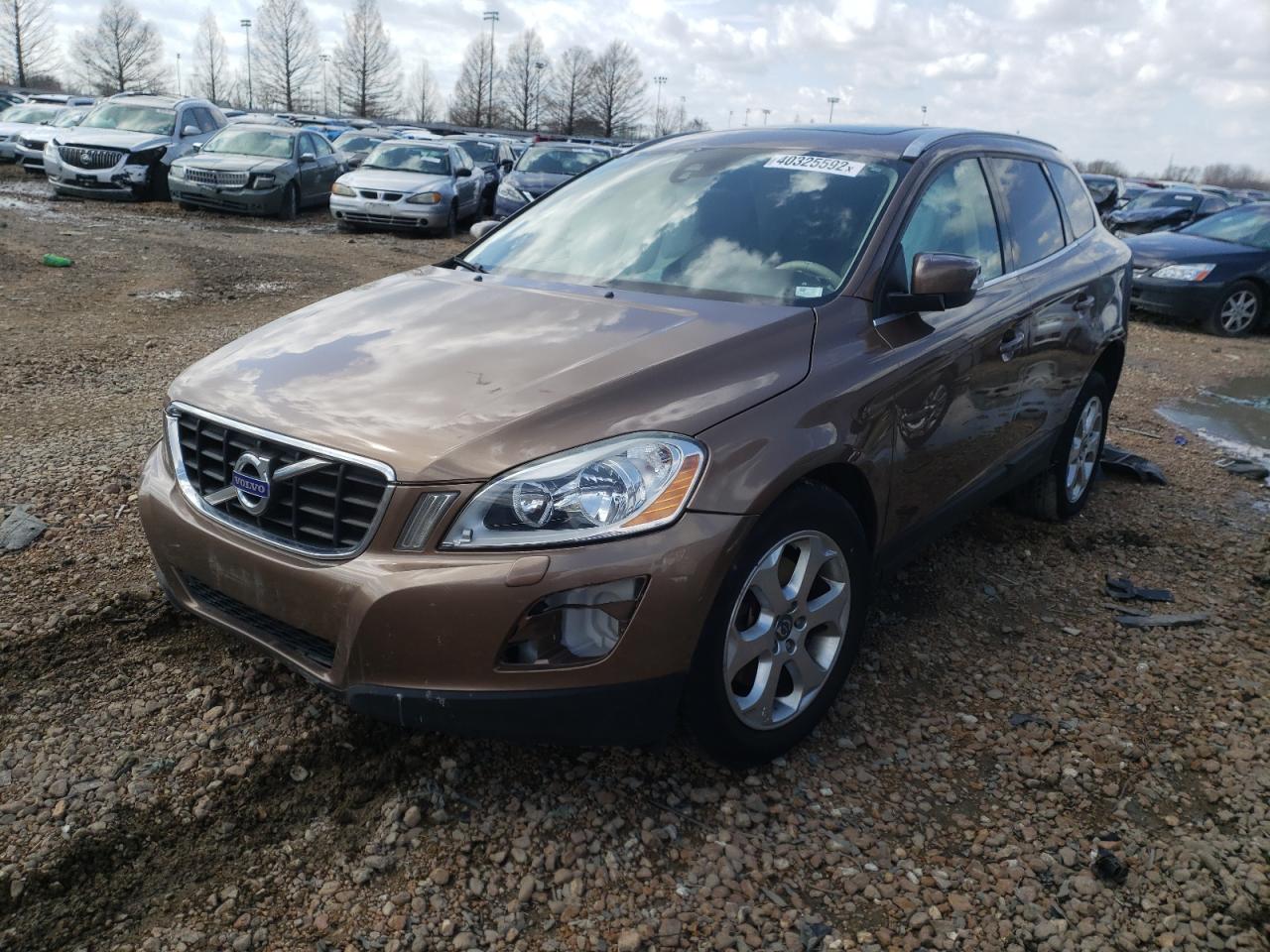 Photo 2 from auction – 2013 VOLVO XC60 3.2 with VIN YV4952DL2D2407110