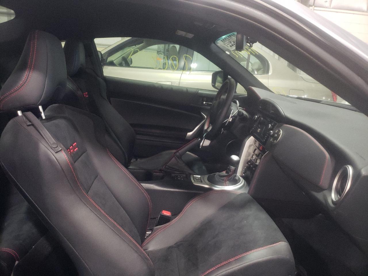 Photo 5 from auction – 2020 SUBARU BRZ LIMITE with VIN JF1ZCAC14L8701712