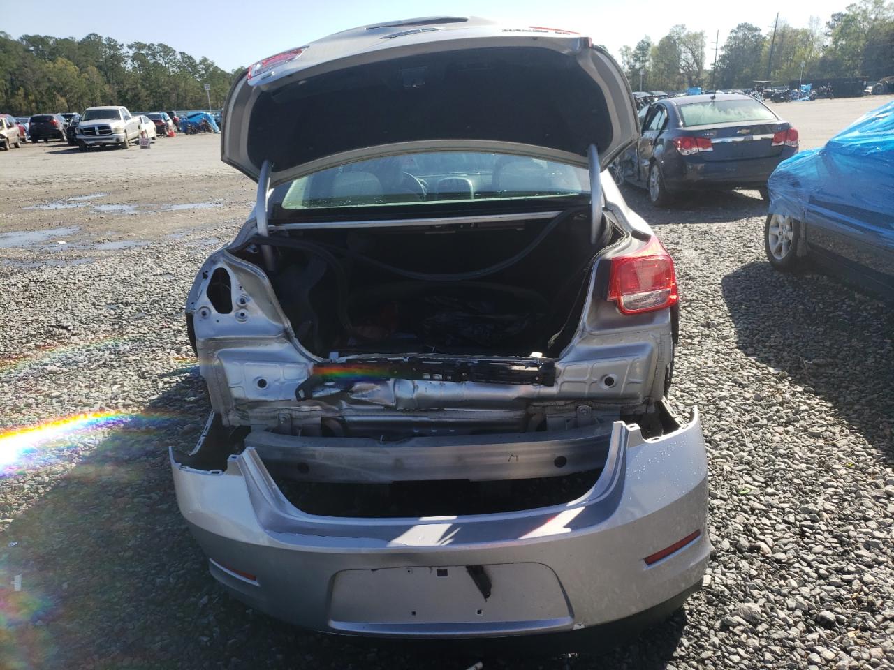 Photo 9 from auction – 2015 CHEVROLET MALIBU LS with VIN 1G11B5SL3FF299274