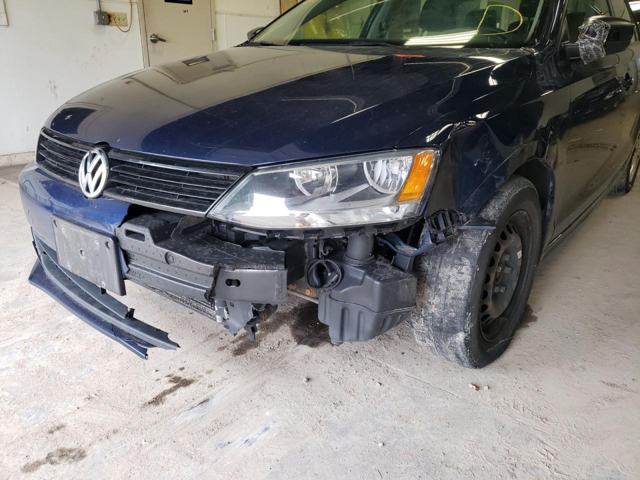 Photo 9 from auction – 2013 VOLKSWAGEN JETTA BASE with VIN 3VW2K7AJ5DM267346