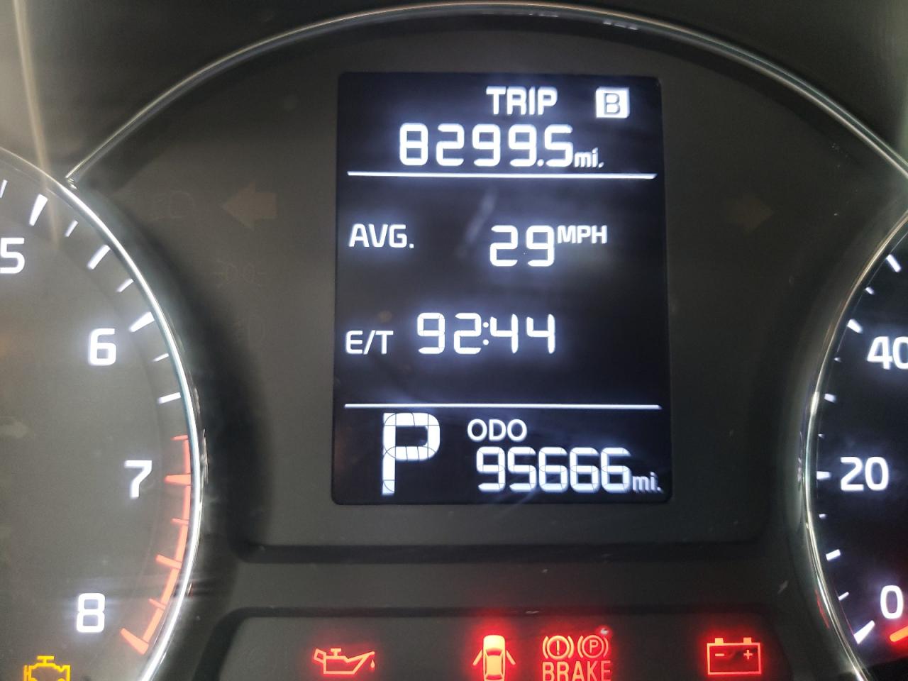 Photo 8 from auction – 2016 KIA FORTE LX with VIN KNAFX4A64G5601664