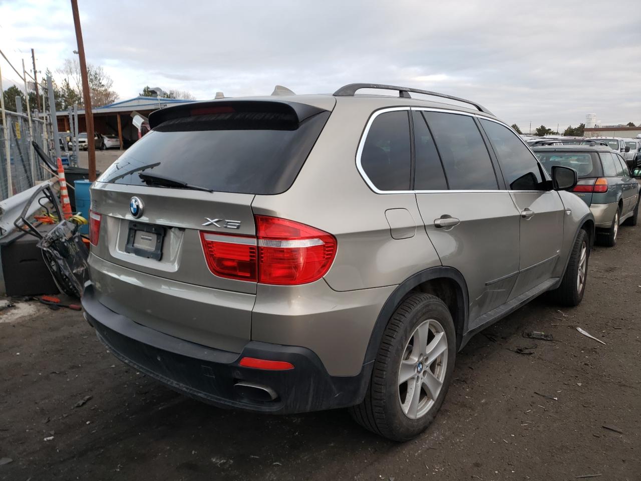 Photo 4 from auction – 2007 BMW X5 4.8I with VIN 4USFE83567LY65964
