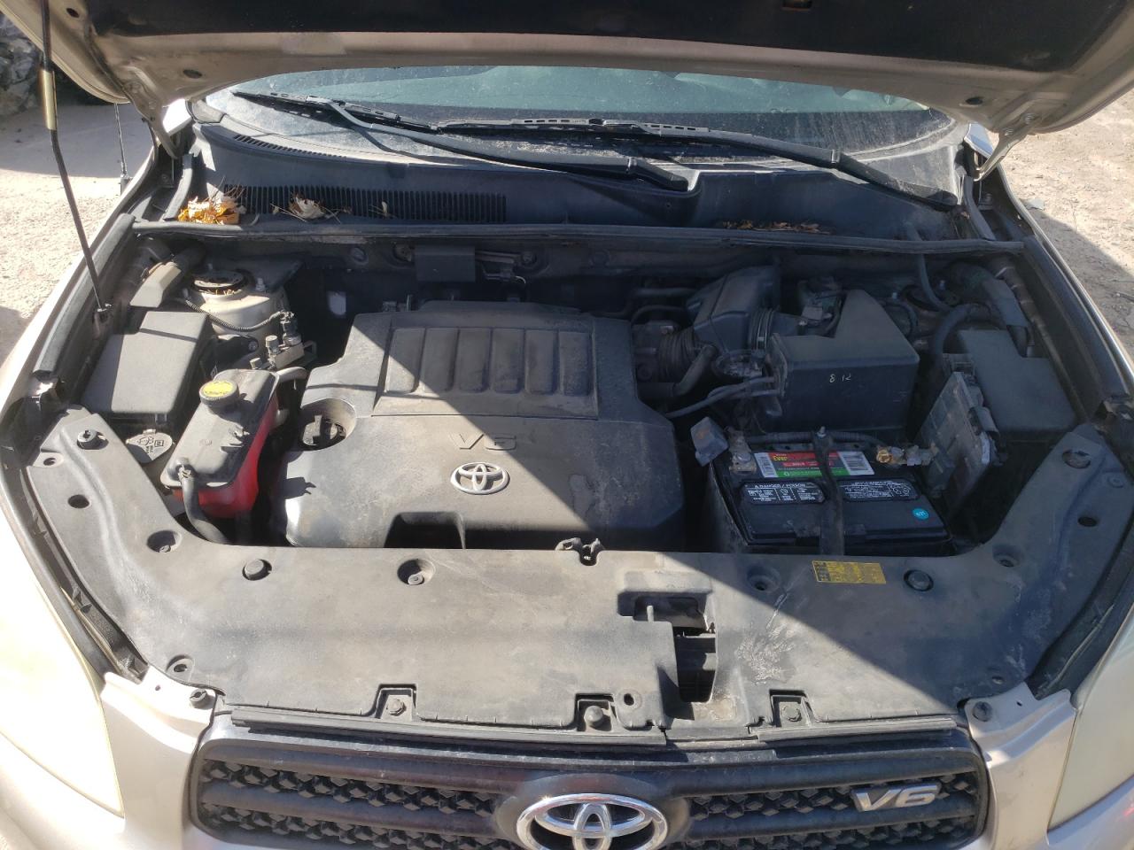 Photo 7 from auction – 2008 TOYOTA RAV4 with VIN JTMBK33V885068878