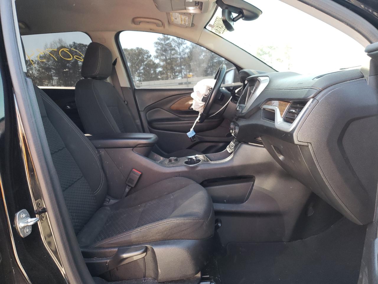 Photo 5 from auction – 2020 GMC TERRAIN SL with VIN 3GKALMEV7LL147600