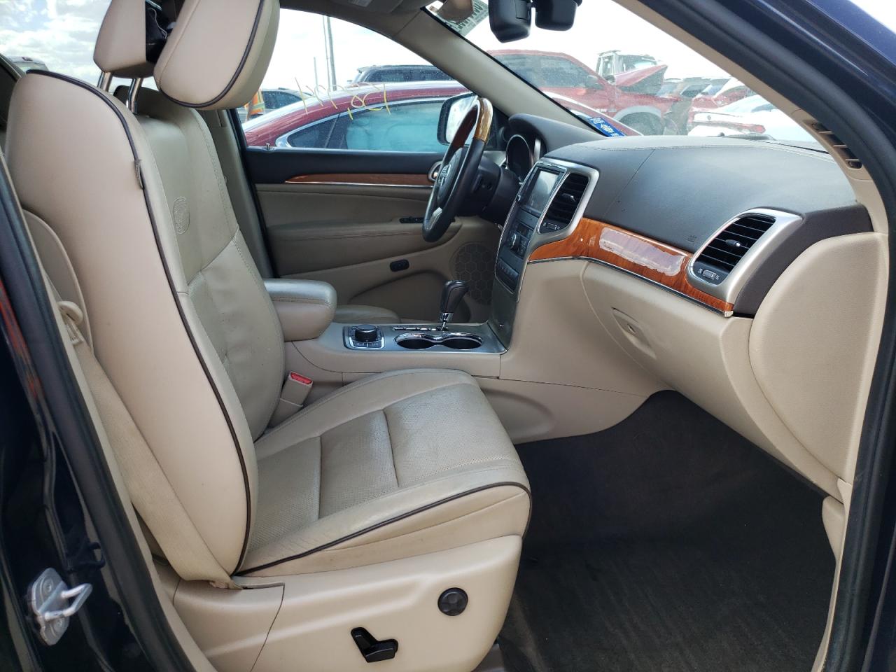 Photo 5 from auction – 2013 JEEP GRAND CHER with VIN 1C4RJFCT7DC641180