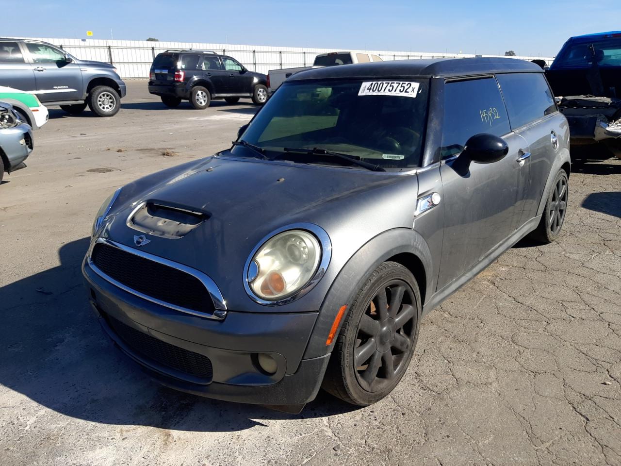Photo 2 from auction – 2009 MINI COOPER S C with VIN WMWMM33589TP89960