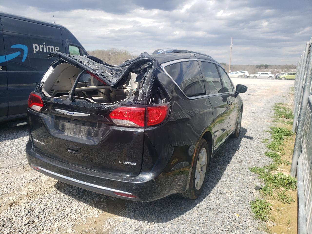 Photo 4 from auction – 2020 CHRYSLER PACIFICA L with VIN 2C4RC1GG8LR181334