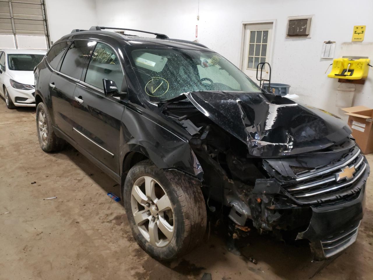 CHEVROLET TRAVERSE L 2016 with VIN 1GNKRJKD0GJ153980 - Photo from auction