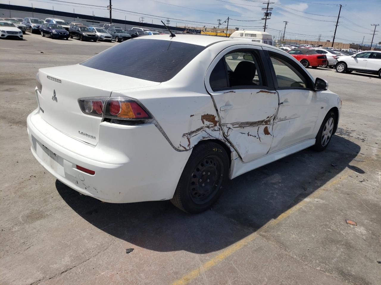 Photo 4 from auction – 2015 MITSUBISHI LANCER ES with VIN JA32U2FU7FU015064