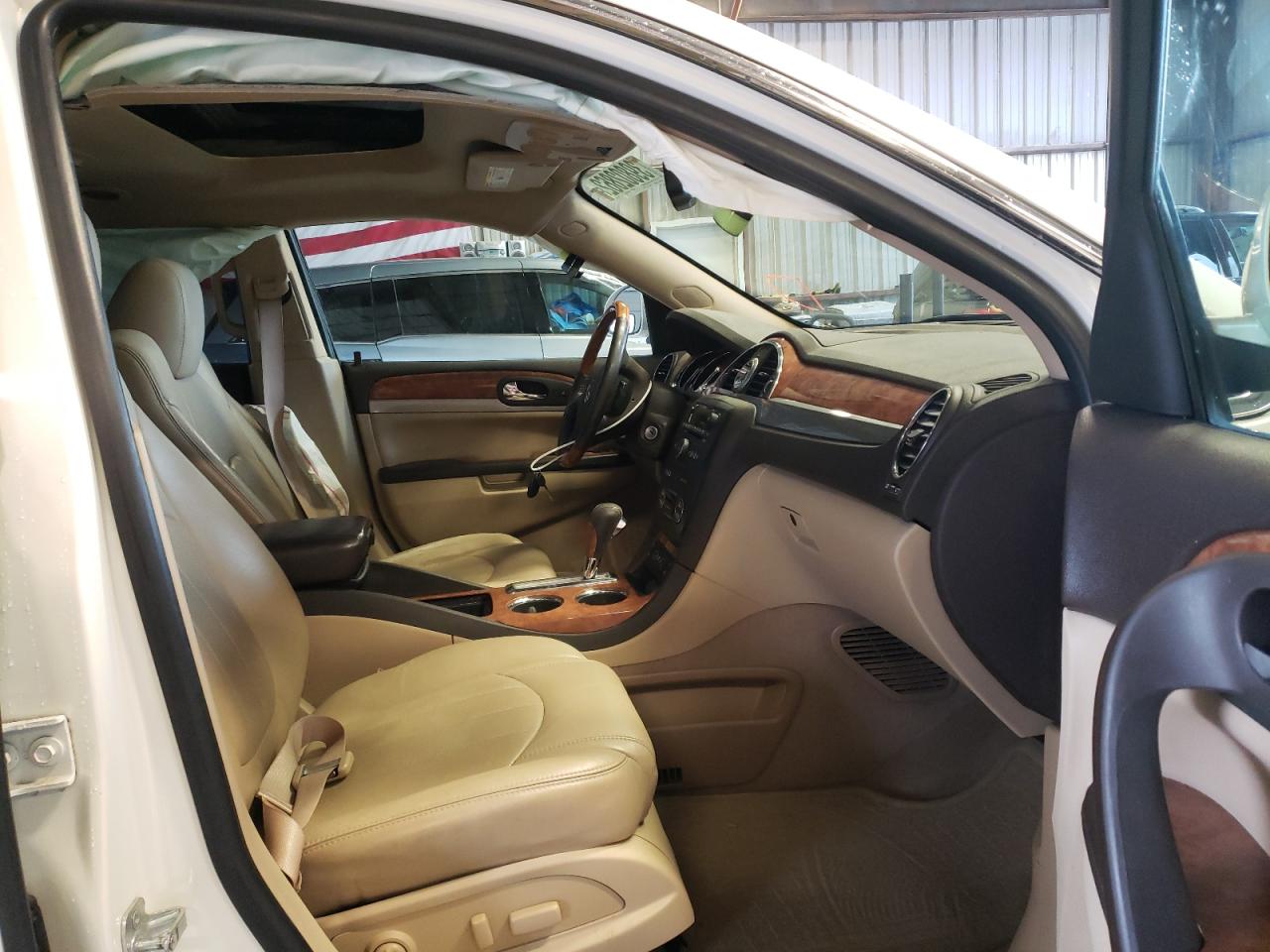Photo 5 from auction – 2012 BUICK ENCLAVE with VIN 5GAKVCED2CJ121281