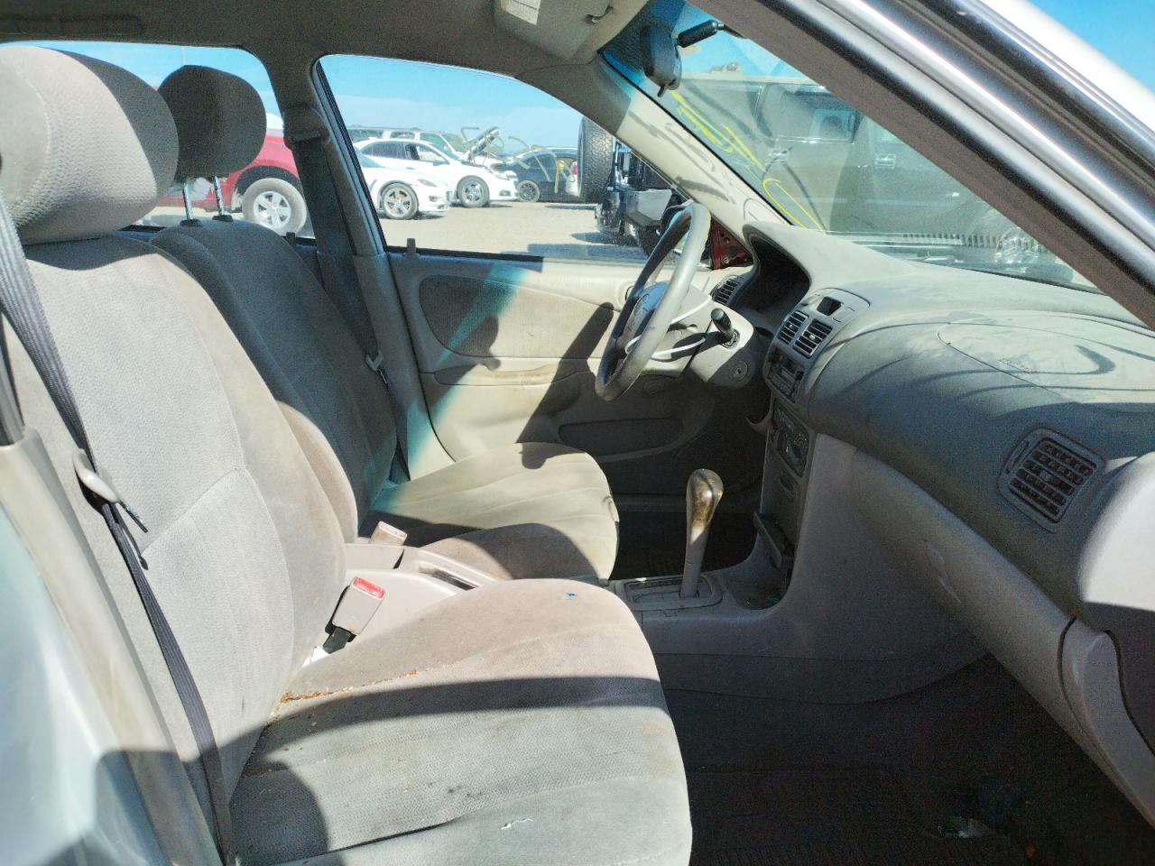 Photo 5 from auction – 2002 TOYOTA COROLLA CE with VIN 1NXBR12E22Z598709