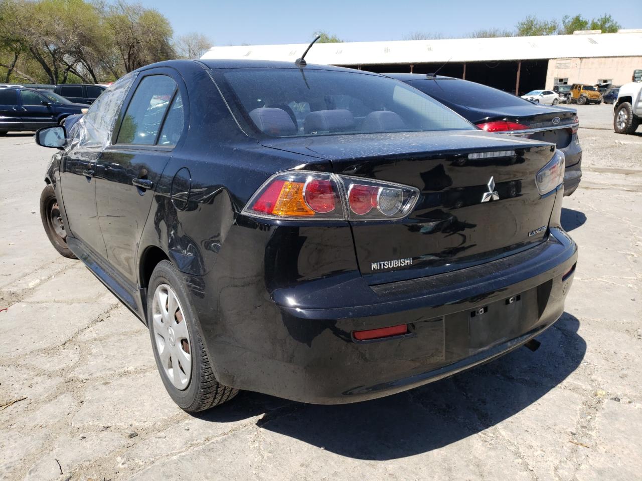 Photo 3 from auction – 2015 MITSUBISHI LANCER ES with VIN JA32U2FU3FU016552