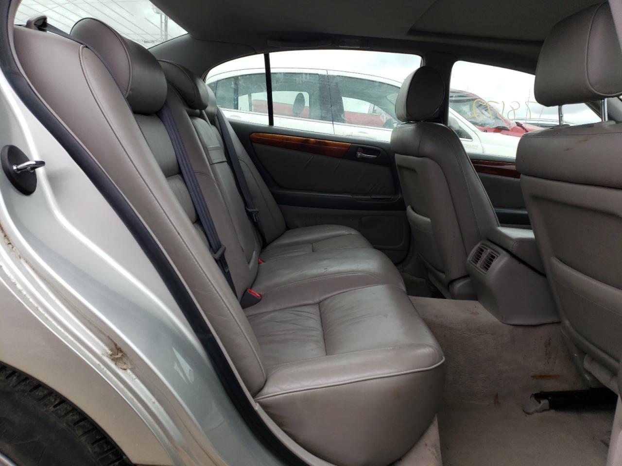 Photo 6 from auction – 2000 LEXUS GS 300 with VIN JT8BD68S0Y0091237