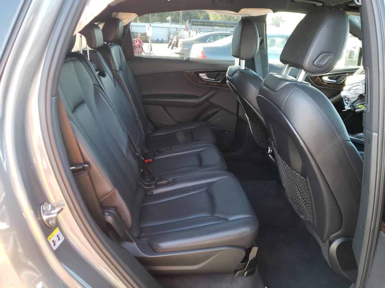 Photo 6 from auction – 2017 AUDI Q7 PRESTIG with VIN WA1VAAF7XHD059150