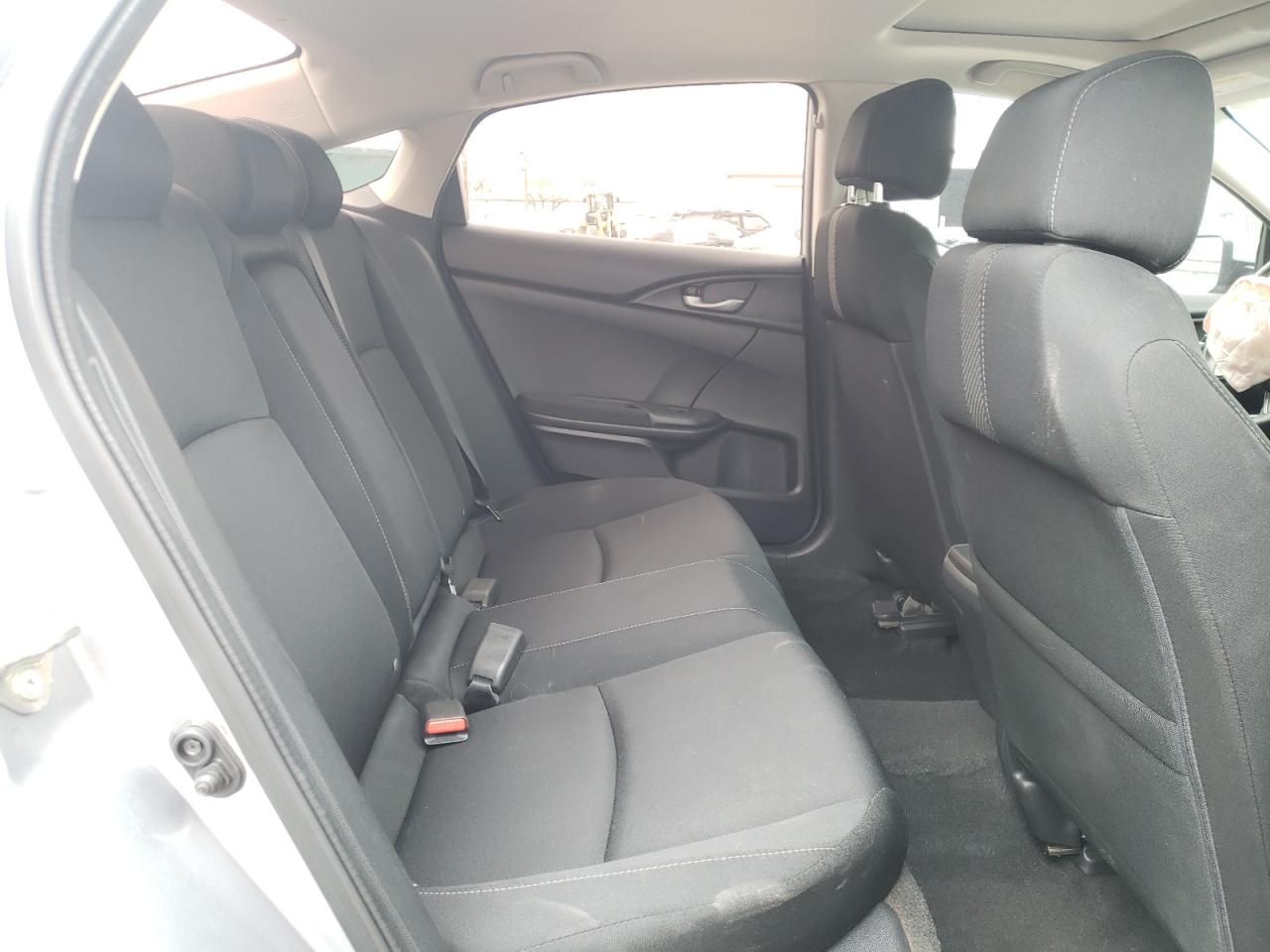 Photo 6 from auction – 2016 HONDA CIVIC EX with VIN 19XFC1F32GE011334