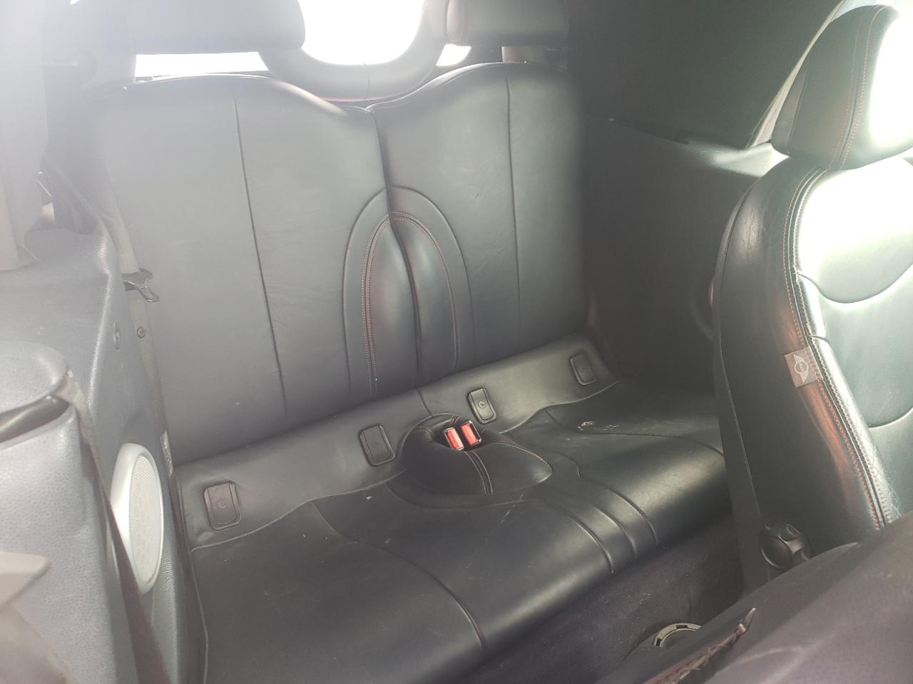 Photo 6 from auction – 2006 MINI COOPER S with VIN WMWRH33586TK58294