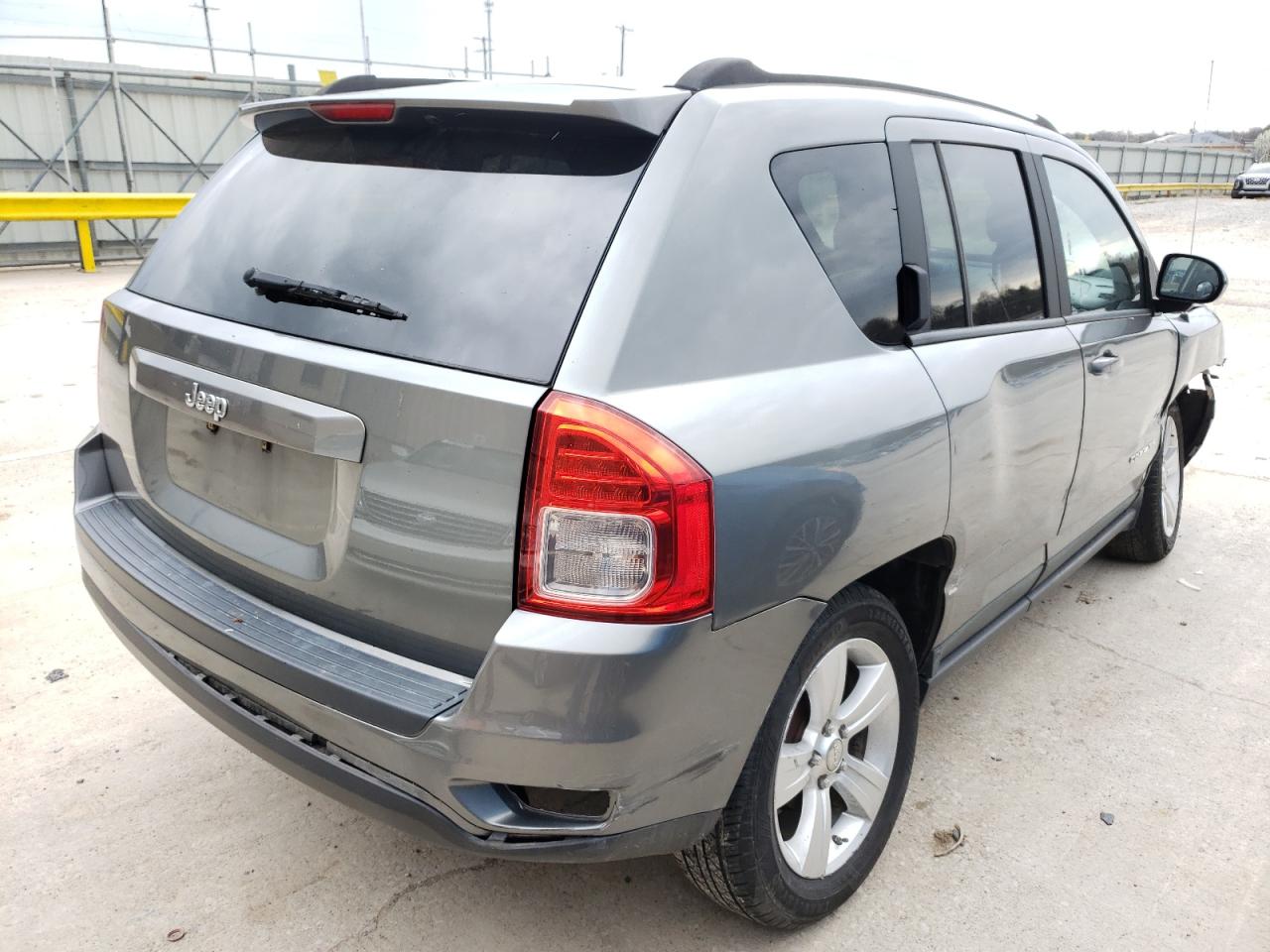 Photo 4 from auction – 2011 JEEP COMPASS SP with VIN 1J4NT1FA4BD285813