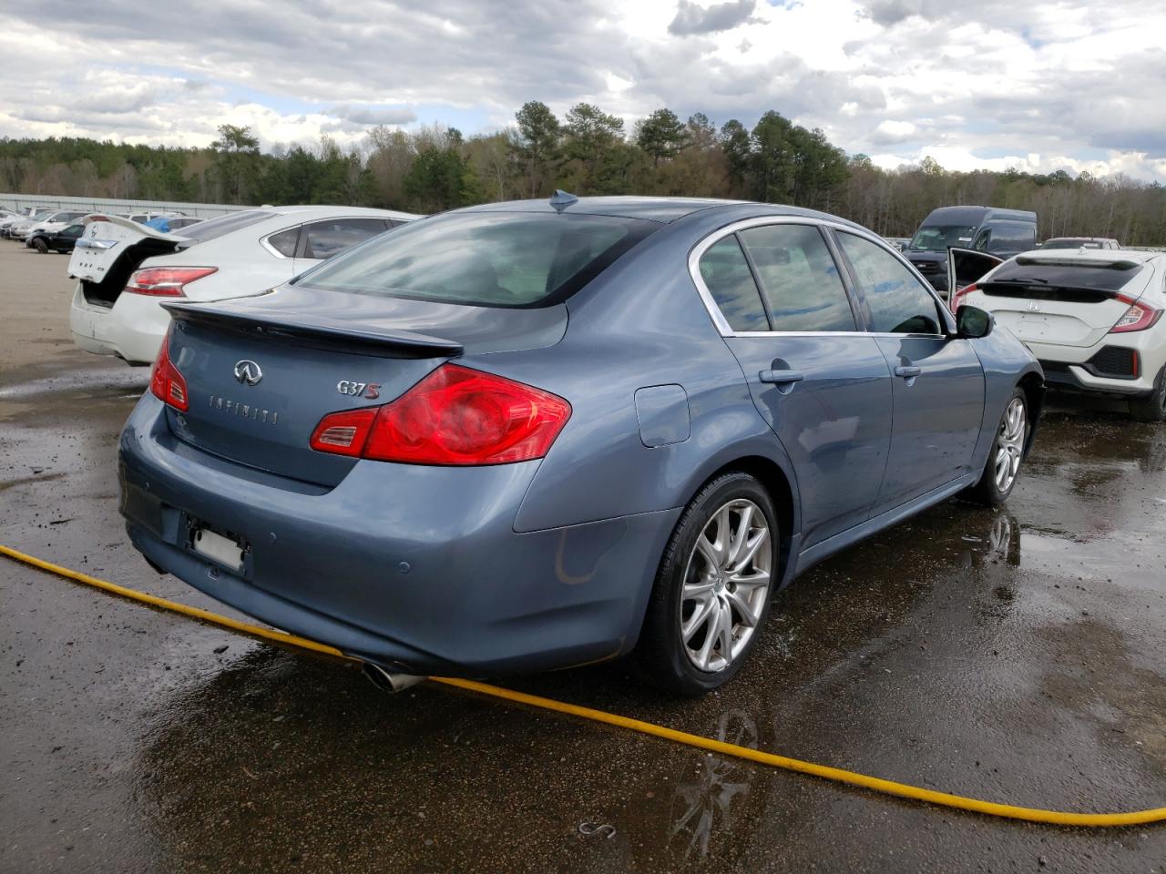 Photo 4 from auction – 2010 INFINITI G37 BASE with VIN JN1CV6AP1AM406024