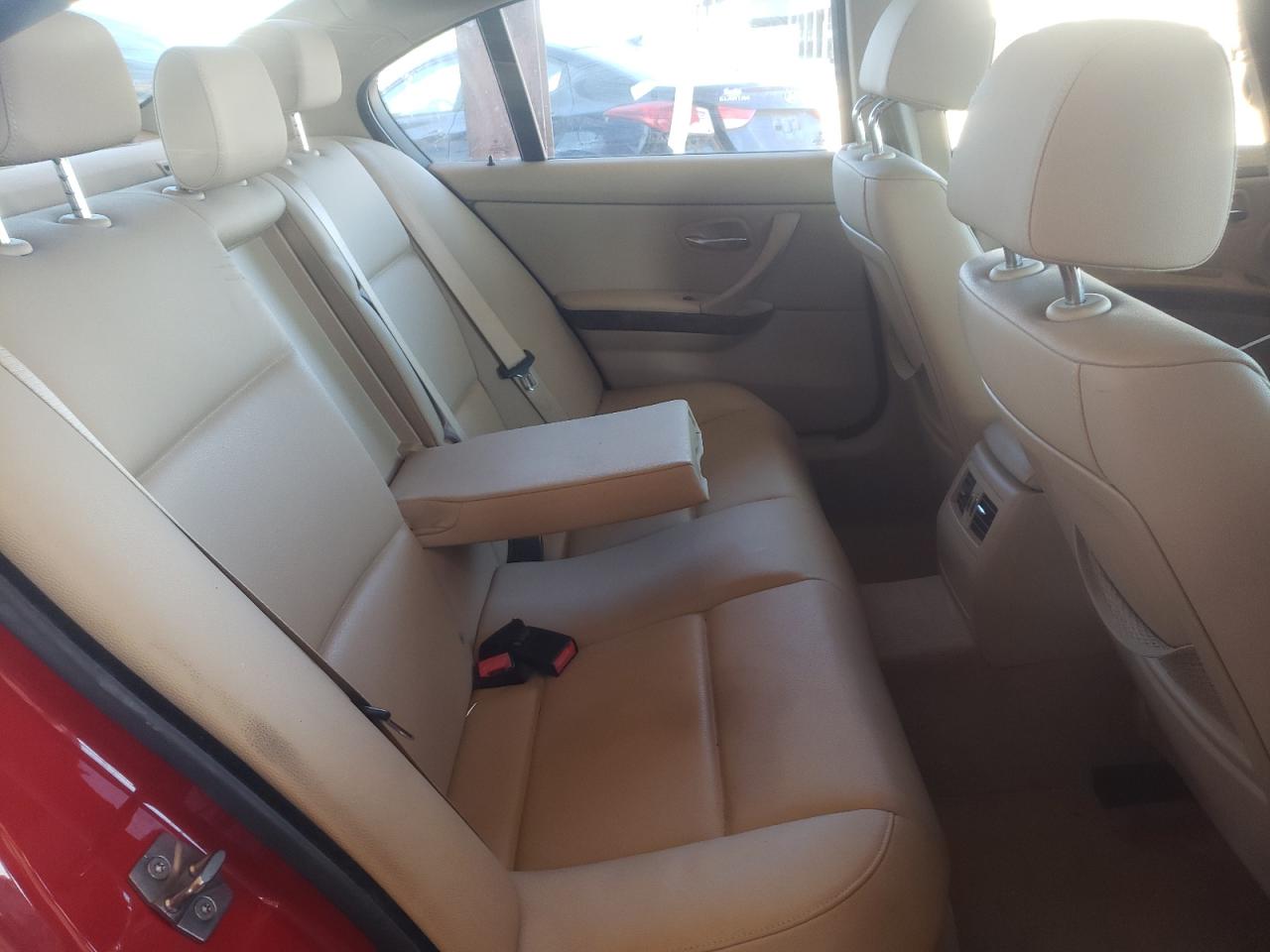 Photo 6 from auction – 2009 BMW 328 I with VIN WBAPH73599A175407