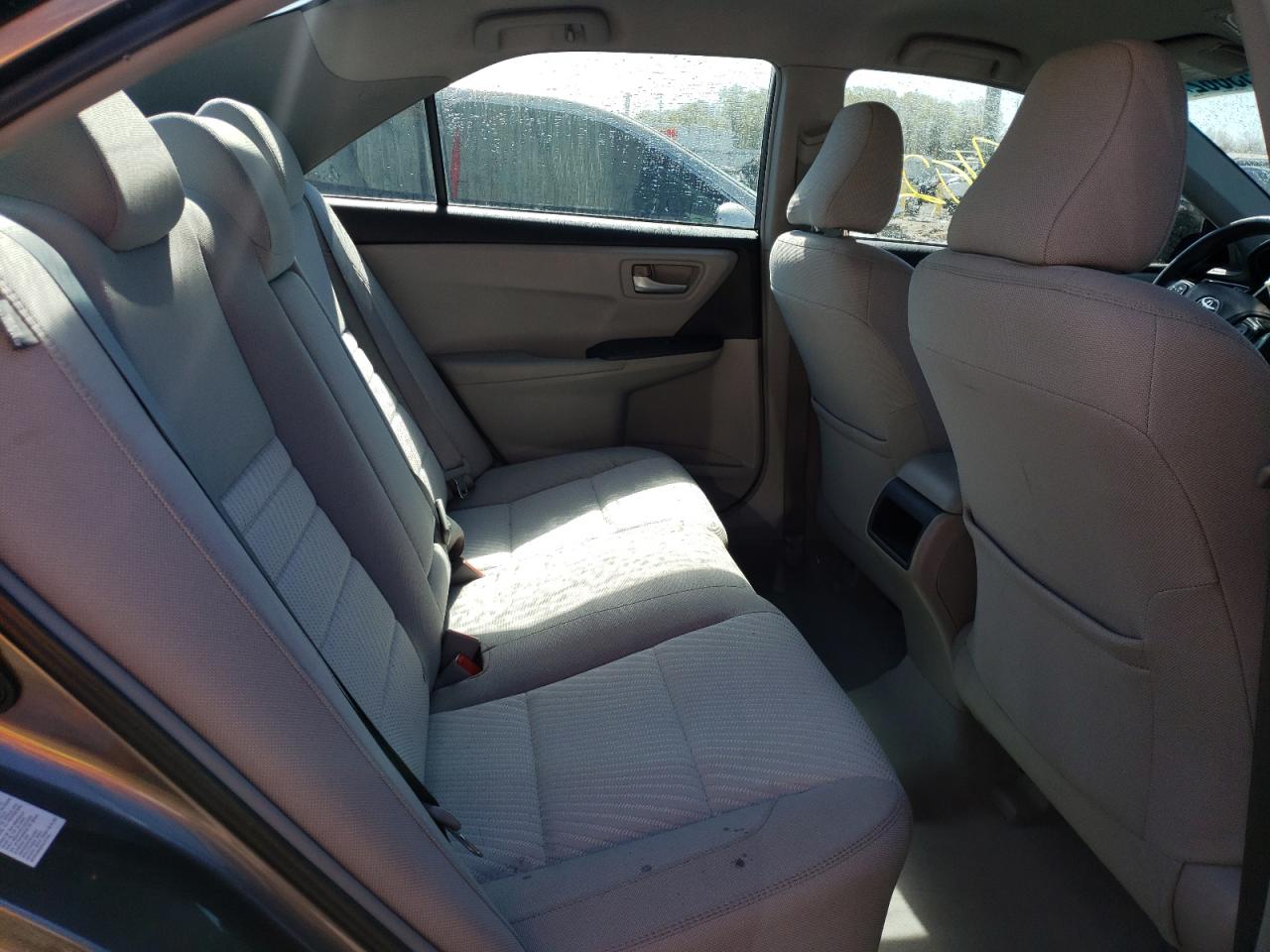 Photo 6 from auction – 2015 TOYOTA CAMRY LE with VIN 4T1BF1FK6FU029604
