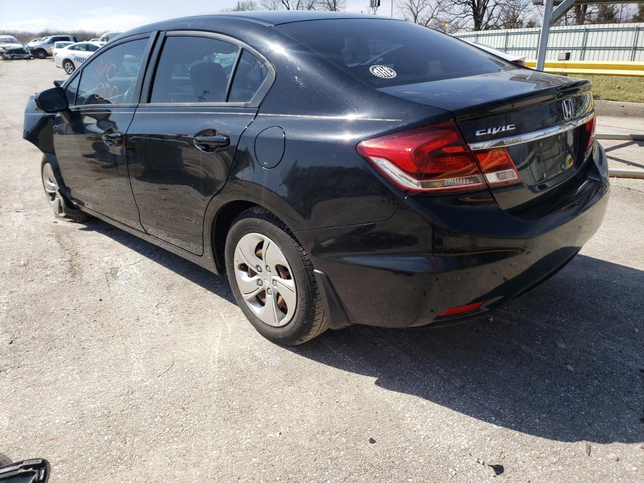 Photo 3 from auction – 2015 HONDA CIVIC LX with VIN 19XFB2F51FE095820