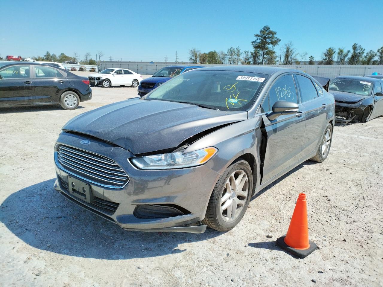 Photo 2 from auction – 2016 FORD FUSION SE with VIN 3FA6P0H77GR234949
