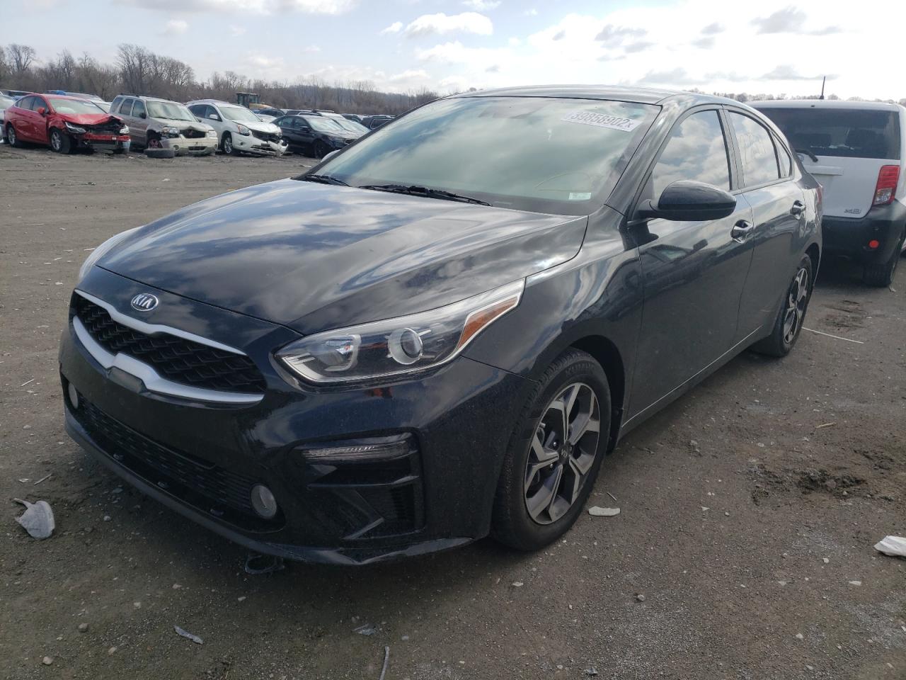 Photo 2 from auction – 2019 KIA FORTE FE with VIN 3KPF24AD0KE066295