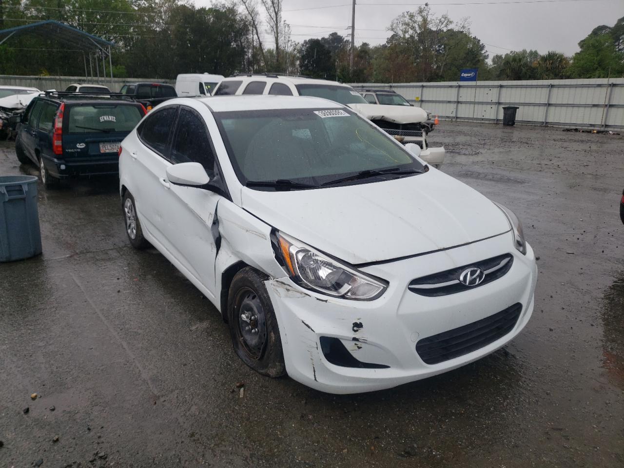 HYUNDAI ACCENT SE 2016 with VIN KMHCT4AE6GU142311 - Photo from auction