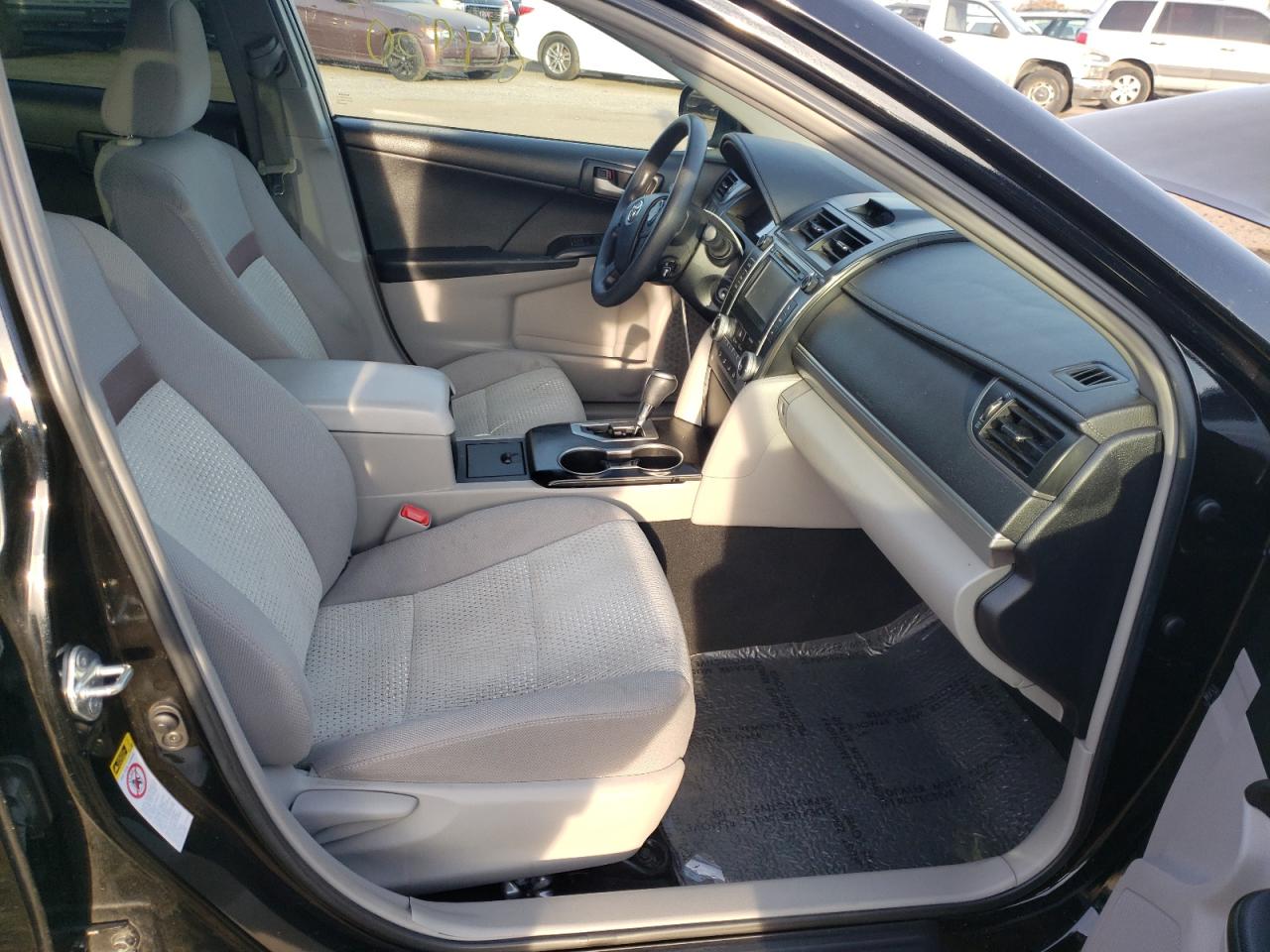 Photo 5 from auction – 2012 TOYOTA CAMRY BASE with VIN 4T4BF1FK9CR168806