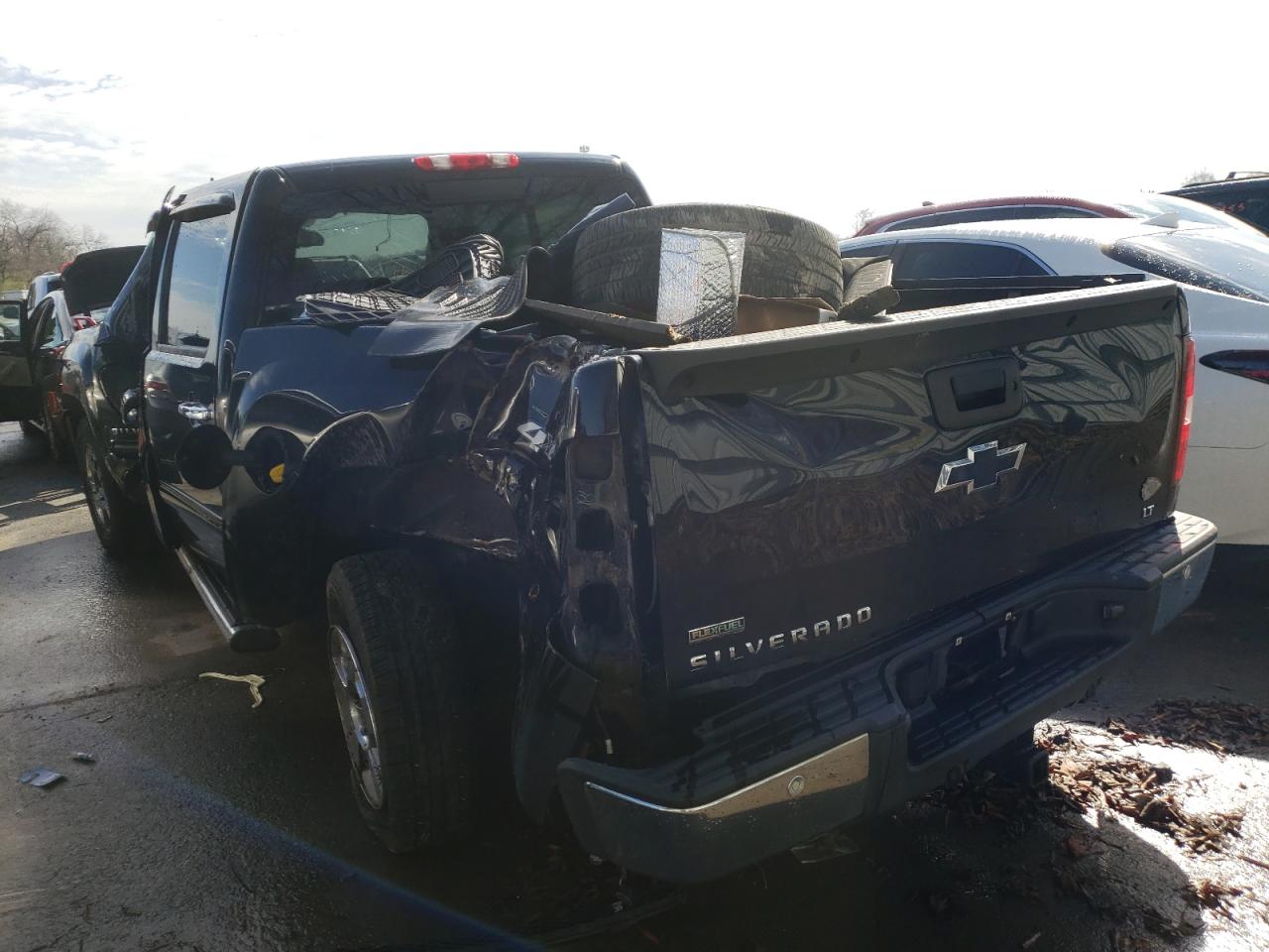Photo 3 from auction – 2011 CHEVROLET SILVERADO with VIN 3GCPKSE30BG129877