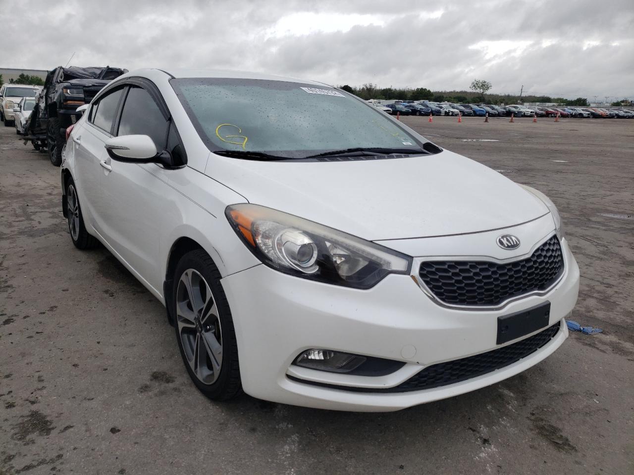 KIA FORTE EX 2014 with VIN KNAFX4A80E5102651 - Photo from auction
