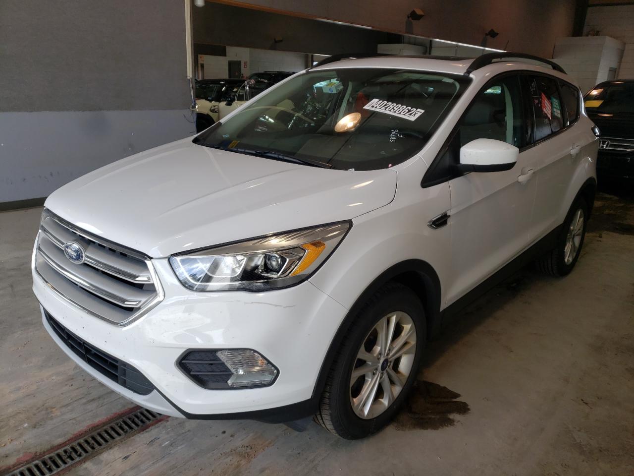 Photo 2 from auction – 2018 FORD ESCAPE SEL with VIN 1FMCU9HD2JUB81797