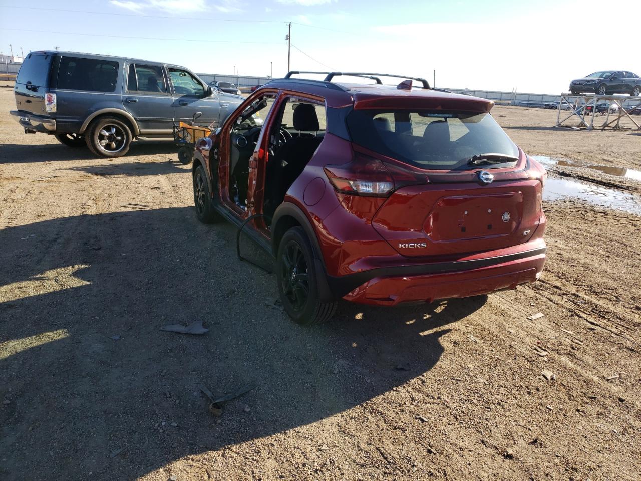 Photo 3 from auction – 2021 NISSAN KICKS SR with VIN 3N1CP5DV8ML528621