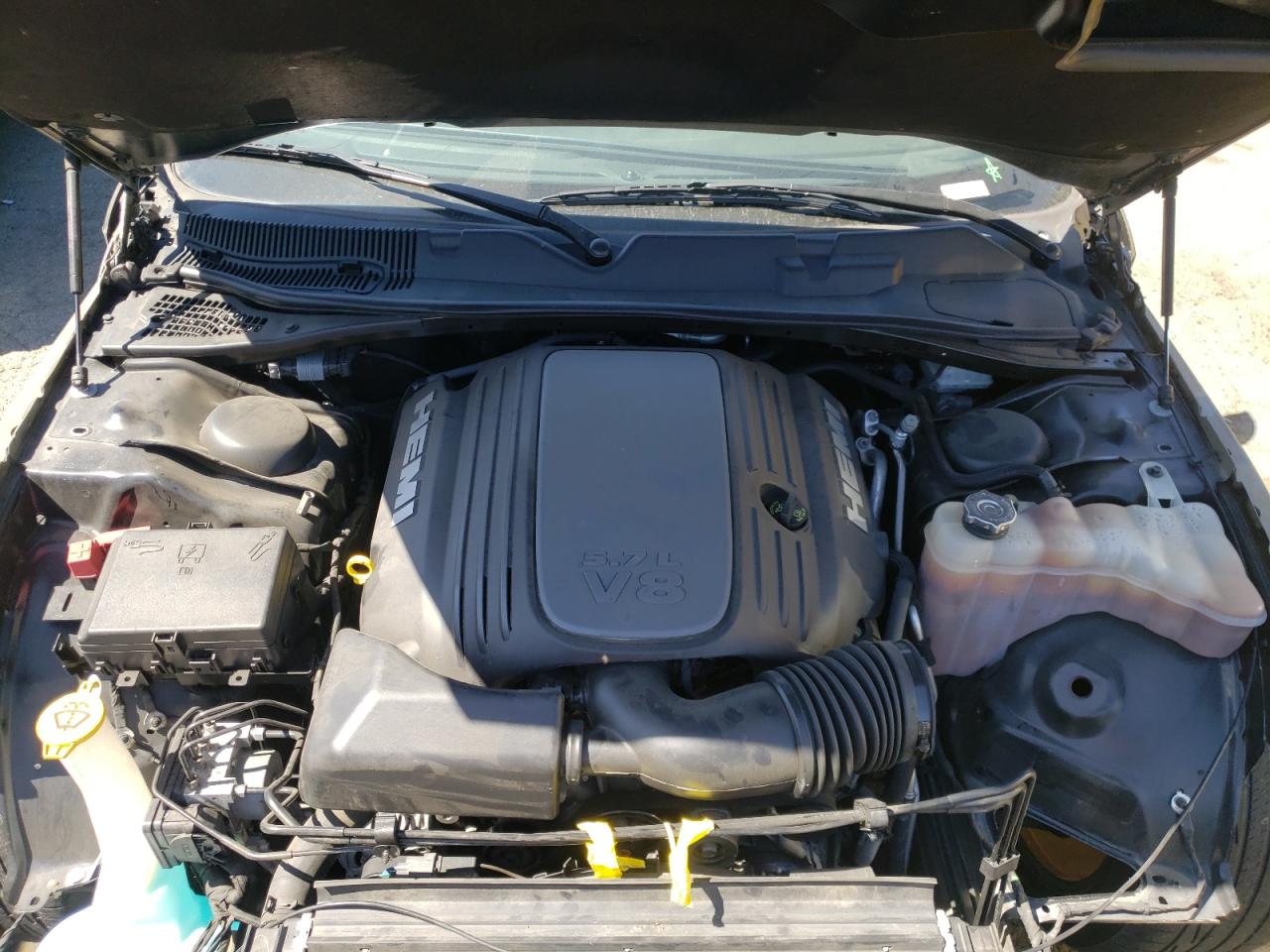 Photo 7 from auction – 2017 DODGE CHALLENGER with VIN 2C3CDZBT5HH598448