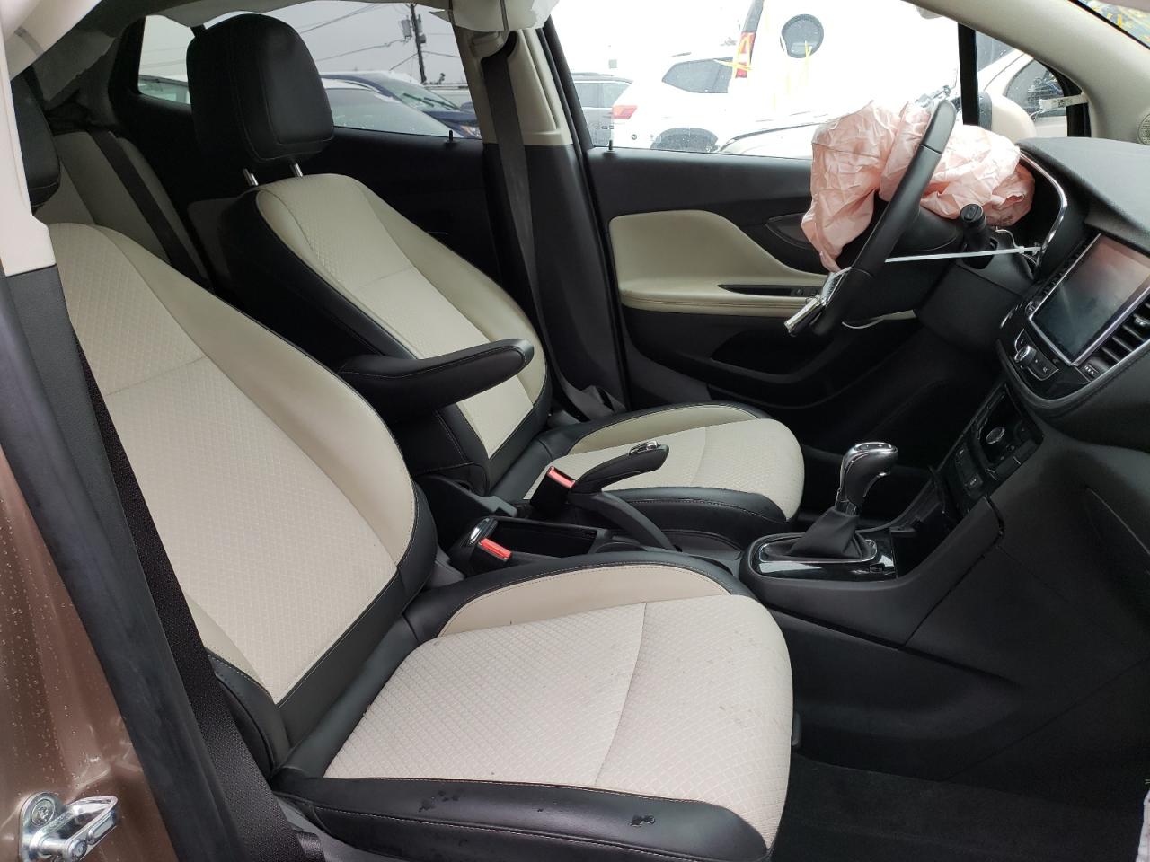 Photo 5 from auction – 2019 BUICK ENCORE PRE with VIN KL4CJASB5KB717395