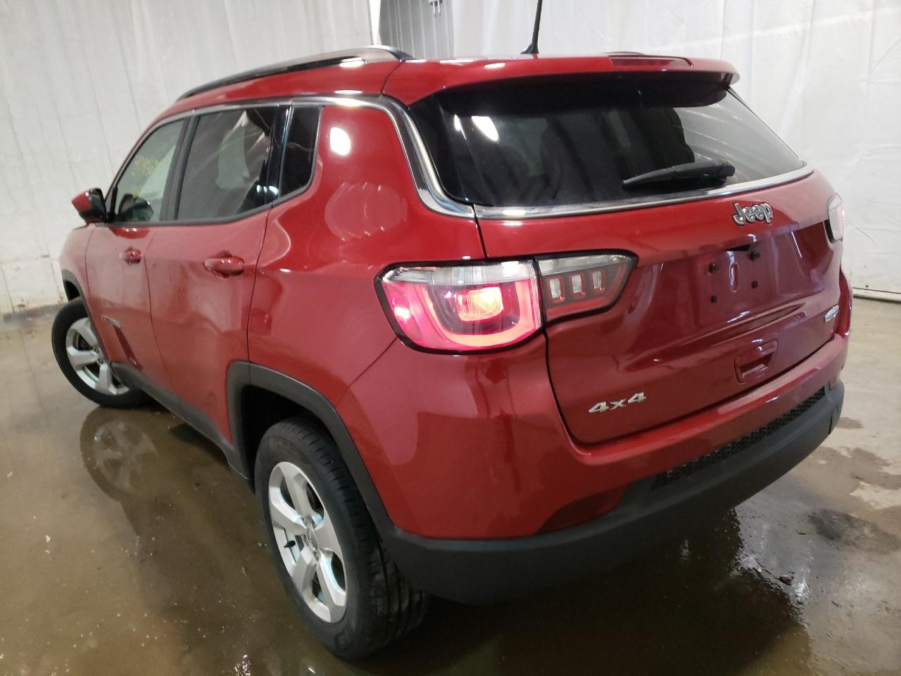 Photo 3 from auction – 2018 JEEP COMPASS LA with VIN 3C4NJDBB1JT355143