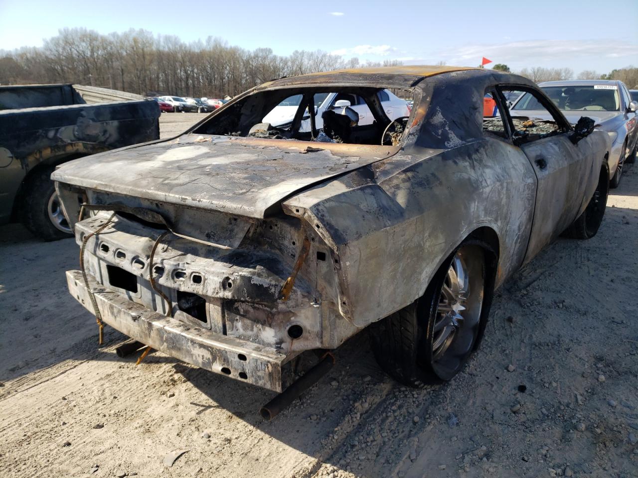 Photo 4 from auction – 2015 DODGE CHALLENGER with VIN 2C3CDZAG2FH719860