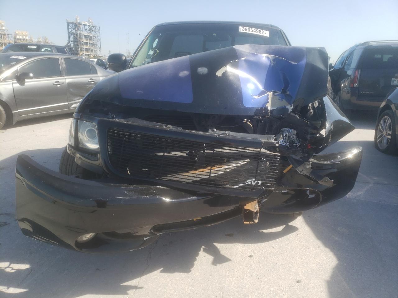 Photo 9 from auction – 2002 FORD F150 SVT L with VIN 2FTZF073X2CA67593