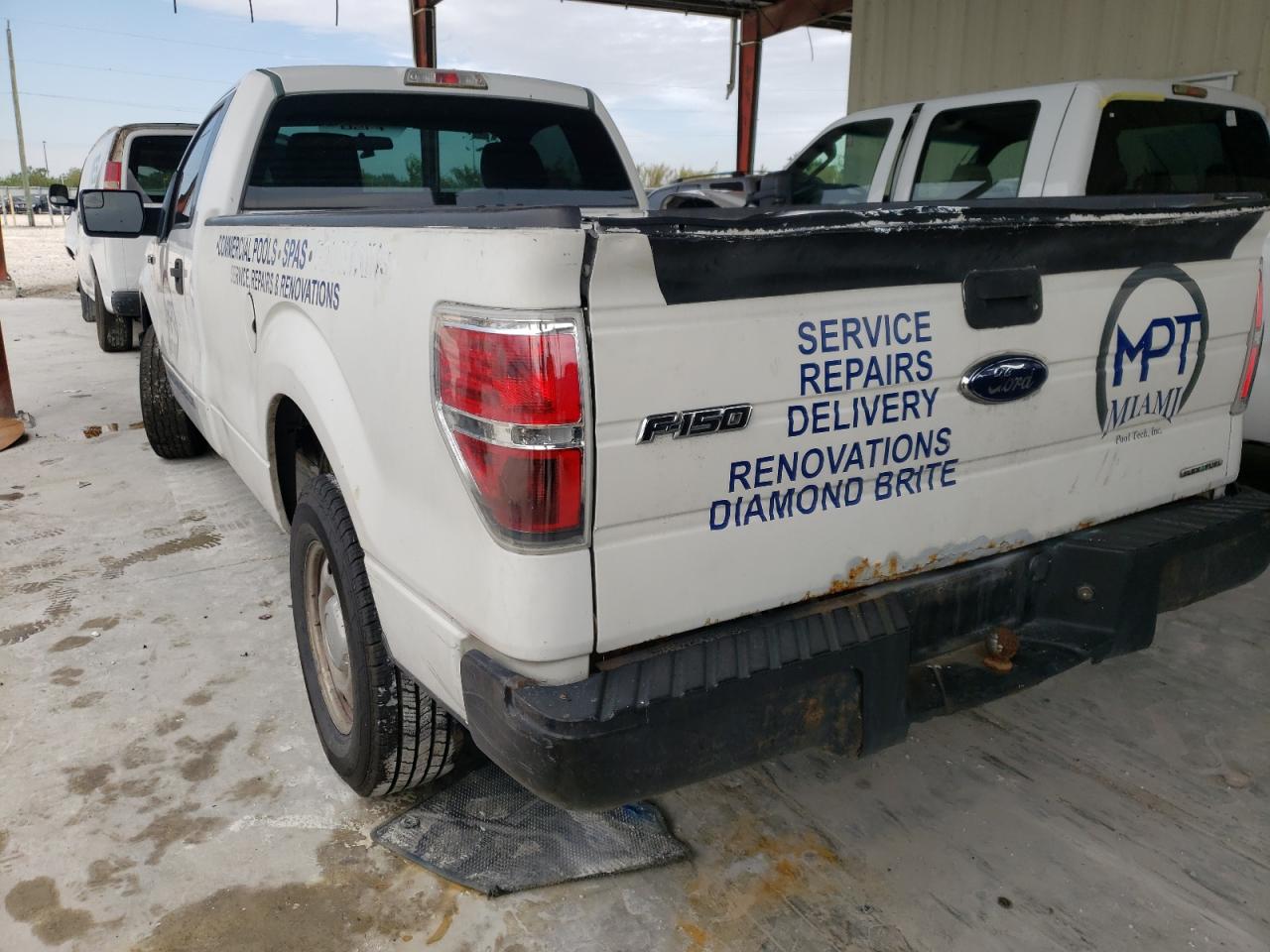 Photo 3 from auction – 2012 FORD F150 with VIN 1FTNF1CF7CKD82532