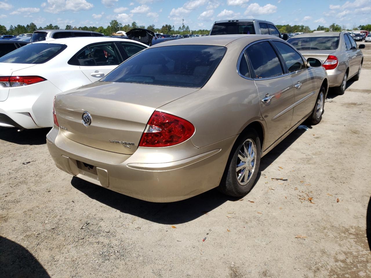 Photo 4 from auction – 2005 BUICK LACROSSE C with VIN 2G4WD532451213176