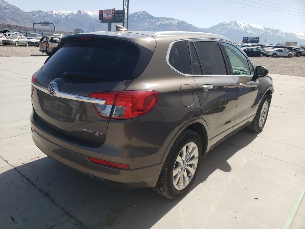 Photo 4 from auction – 2017 BUICK ENVISION E with VIN LRBFXDSA3HD149217
